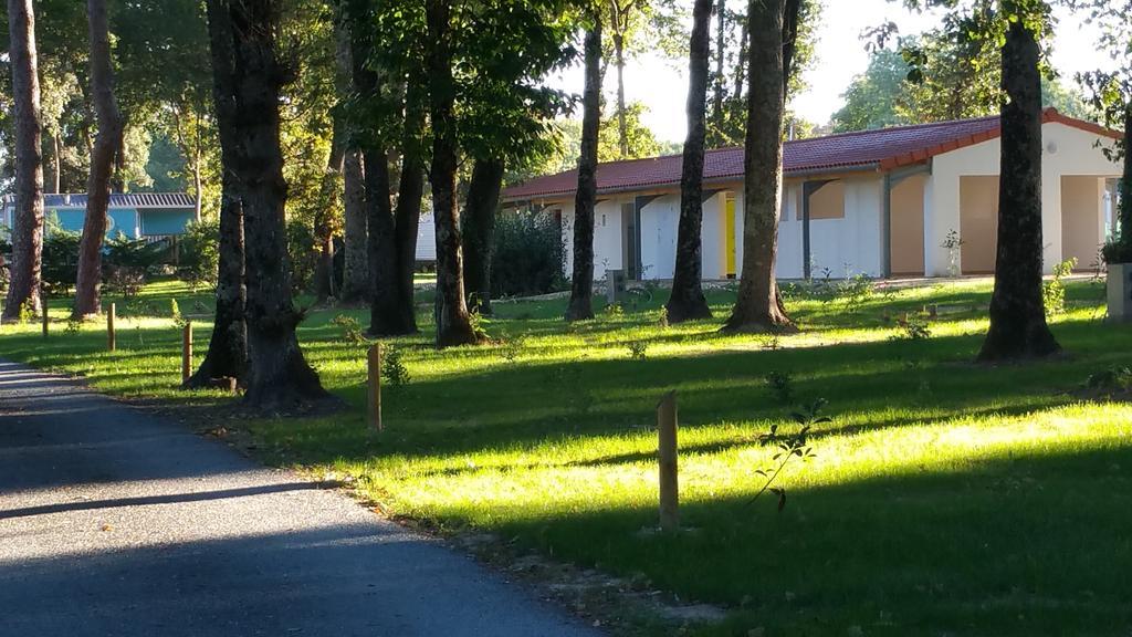 Camping Fleur D'Oleron سان بيار دو أوليرون المظهر الخارجي الصورة